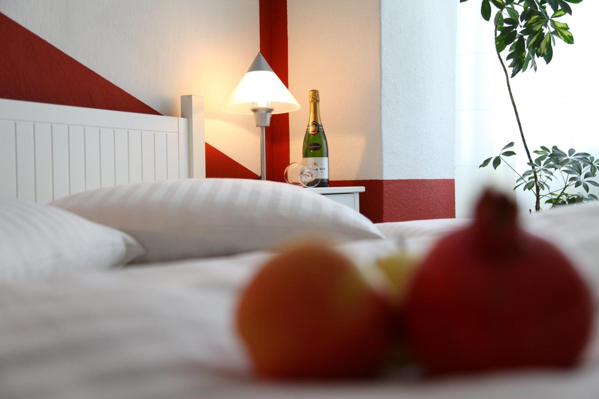 Hotel Pension Insor เบอร์ลิน ภายนอก รูปภาพ